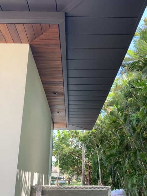 Roof Soffit Ideas, Soffit Ideas Exterior, Wood Soffits, Soffit Ideas, Roof Soffits, Roof Cladding, House Roof Design, Exterior Paint Colors For House, Casa Exterior