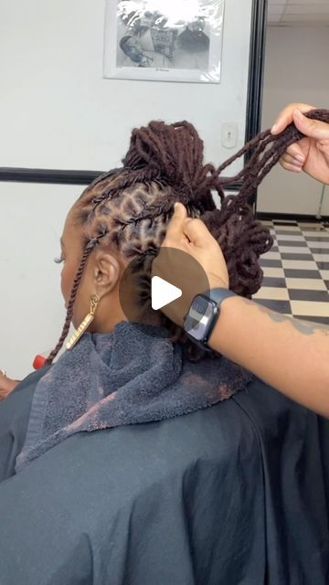 Mohawk Locks Women, Loc Bun Mohawk, Locs Hairstyles Mohawk, Faux Locs Mohawk Styles, Elegant Loc Updo Styles Black Women, Mohawk With Dreads, Mohawk With Locs, Mohawk Dreadlocks Women, Locs Mohawk Styles Women