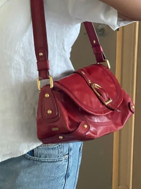 Summer Bag Aesthetic, Vintage Bags Aesthetic, Vintage Bag Aesthetic, 90s Bags, Leather Vintage Bag, My Style Bags, Italian Bags, Girly Bags, Vintage Leather Bag