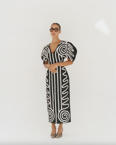 Hannah Traore, Mara Hoffman Dress, Classy Casual Outfits, Classy Casual, Mara Hoffman, African Print Fashion, Carrie Bradshaw, All Black Outfit, African Print