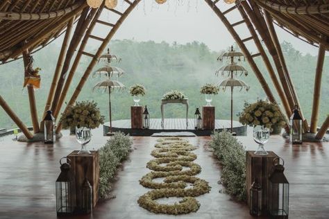 The Kayon Jungle Resort Ubud Forest View Chapel - Bali Moon Wedding Wedding In Bali Indonesia, Ubud Wedding, Philippines Resort, Kayon Jungle Resort, Bali Wedding Dress, Bali Wedding Ideas, Bali Elopement, Flower Aisle, Jungle Wedding