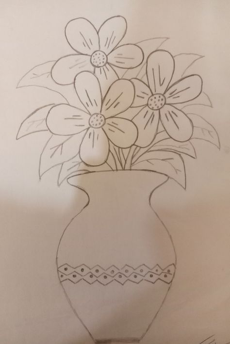 Vase Drawing With Flowers, Vase With Flowers Drawing, Flower In Vase Drawing, Vase Of Flowers Drawing, Flower Colouring Pages, Flower Vase Drawing, Vase Drawing, Cute Panda Drawing, Simple Flower Drawing