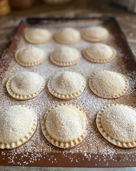 Salporanz Cookies Recipe, Sicilian Genovese Pastry, Sicilian Christmas Cookies, Sicilian Cookies Recipes, Salporanz Cookies, Wedding Cookie Recipes, Sicilian Desserts, Sicilian Cookies, Italian Treats