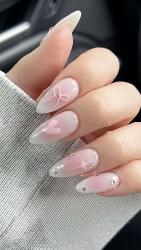 Pastel Perfection: Embrace the soft, delicate hues of spring with pastel-colored almond nails. Think baby blue, blush pink, lavender, or mint green. Add some floral or geometric nail art for an extra touch of springtime charm.  Botanical Beauties: Bring the beauty of nature to your nails with botanical-inspired designs. Consider delicate leaf patterns, intricate floral motifs, or even tiny butterflies fluttering across your almond-shaped nails. These designs can be done in a variety of colors to Nail Design Gold, Almond Gel Nails, Purple Nail, Almond Nails Designs, Acrylic Nails Coffin Short, Xmas Nails, Acrylic Nails Coffin, Gel Nail Designs, Nail Designs Spring