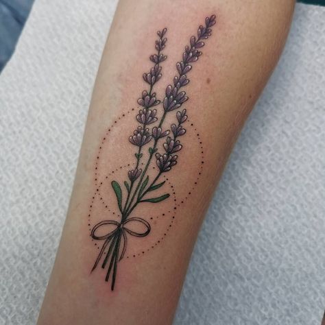 Lavender and creating more nature related tattoos is what Zina loves to do ♥️ She sits down with you to make memories last a lifetime ✨ Lavender Bunch Tattoo, Lavender Tattoo Design, Lavender Tattoos, Related Tattoos, Lavender Tattoo, Ribbon Tattoos, Make Memories, Feminine Tattoos, Forearm Tattoo