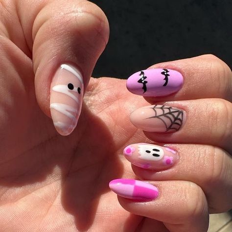 Olivia Filice | St.George, Utah Nail Tech on Instagram: "Pink Halloween nails >>> • • • • #halloweennails #utahnailcommunity #utahnailtech #utahnails #nailinspo #octobernails #pinkhalloweennails" Pink Chrome Halloween Nails, Halloween Nails With Pink, Pink Halloween Nails Simple, Halloween Girly Nails, Orange And Pink Halloween Nails, Pink Halloween Nail Ideas, Light Pink Halloween Nails, Cutesy Halloween Nails, Cat On Nails