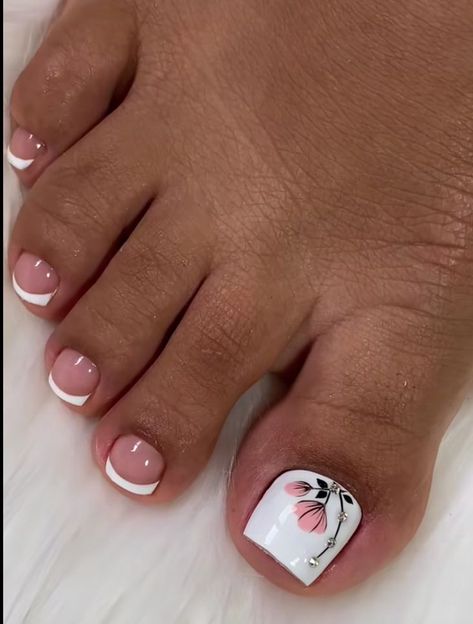 Ideas Para Pedicure, Pedicure Nail Art Toenails, Toes Nails Ideas, Toes Nails Colors, Toe Nail Designs For Summer, Toes Nail Art, Pedicure Pies, Foot Nail Art, Easy Toe Nail Designs