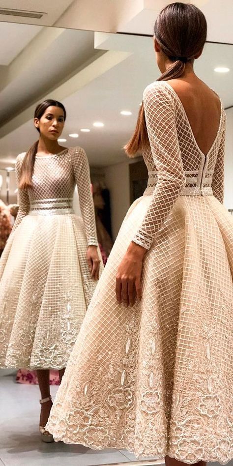 39 Vintage Wedding Dresses You Will Fall In Love ❤️ tea length vintage wedding dresses open back long sleeve lace moeshour ❤️ Full gallery: https://weddingdressesguide.com/vintage-wedding-dresses/ 60 Wedding Dress, Beautiful Formal Dresses, Vintage Wedding Dresses, Evening Dresses Elegant, White Dresses, Dresses To Wear To A Wedding, Wedding Dress Styles, Tea Length, Guest Outfit