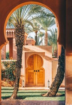 Tree Of Life Quotes, Style Marocain, Marrakesh Morocco, Grand Mosque, Morocco Travel, Education Architecture, City Garden, Travel Beauty, Beautiful Tree