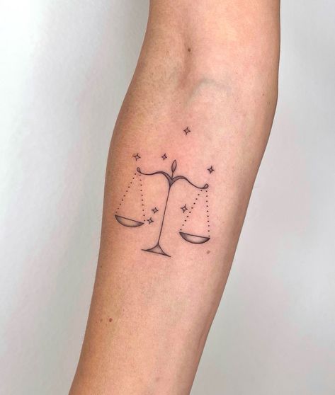 Libra ⚖️✨ Güle güle taşı @anettebonfil 🫶🏻 #tattooart #tattooinspiration #bodyart #tattoolove #tattooideas #tattoo #tattoodesign #tattooinspiration #freshink #tattooist #tattoos #inked #dovme #dövme #art #tattooartist #artist #tattooed #tattoodesign #tattooing #tattooer #minimaltattoo #minimal #customtattoo #libratattoo #libra #libraconstellation #fineline #finelinetattoo Scale Balance Tattoo, Libra And Aquarius Tattoo, Scale Tattoo Ideas, Libra Scale Tattoo Women, Bella Donna Tattoo, Balance Scale Tattoo, Libra Scales Tattoo, Tattoo Scales, Libra Tattoo For Men