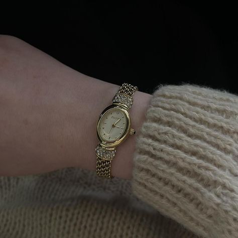 Vintage Elgin Watch BEAUTIFUL Elgin watch All stones... - Depop Elgin Watch, Rings Etsy, Sweet Accessories, Beautiful Watch, Classy Jewelry, Beautiful Watches, Yours Truly, Audrey Hepburn, Pretty Jewellery