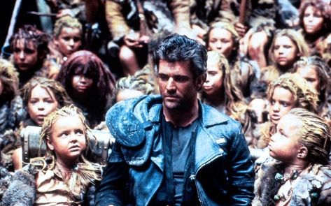 Mel Gibson in "Mad Max Beyond Thunderdome" (George Miller / George Ogilvie, Australia 1985) Mad Max 3, Mad Max Costume, Mermaid Cave, Max Costume, Max Rockatansky, The Witches Of Eastwick, Retro Scifi, George Miller, Wasteland Weekend