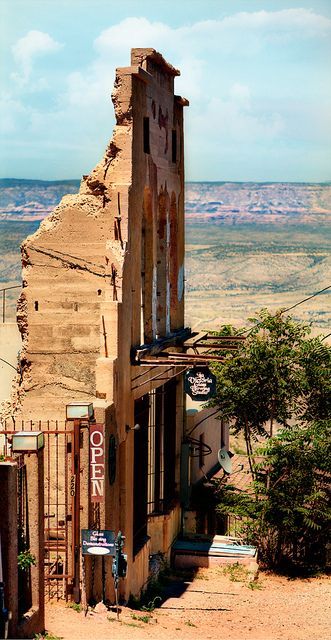 Arizona Ghost Towns, Jerome Arizona, Arizona Adventure, Arizona Vacation, Arizona Road Trip, Arizona Travel, Ghost Town, Haunted Places, Ghost Towns