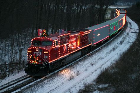 the christmas train                                                                                                                                                      More Canadian Christmas, Train Wallpaper, Holiday Train, Christmas Phone Wallpaper, O Canada, Old Trains, Train Pictures, Christmas Train, Steam Trains