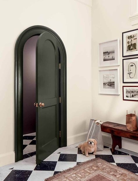 Benjamin Moore Color of the Year 2025: Cinnamon Slate 9 Ashwood Moss, 2025 Color Trends, Cinnamon Slate, Cottage Loft, Brown Paint Colors, Hallway Makeover, Pink Paint Colors, Trends 2025, Trending Paint Colors