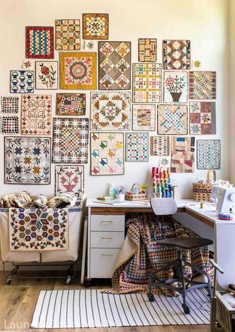 Sew Thankful Sunday, June 2020 - The Crafty Quilter Sewing Room Inspiration, Quilt Display, Basket Quilts, Laundry Basket Quilts, Quilting Room, Sewing Space, Basket Quilt, Miniature Quilts, Quilting Studio