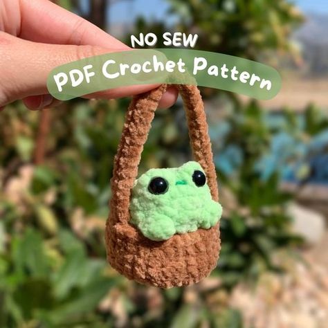 No-Sew Crochet Frog in a Basket 2-in-1 PDF PATTERN | Car Hanger Chunky Frog Pattern #minicrochetanimals #cutecrochetpatterns #crochetanimals #amigurumianimals #amigurumidoll Simple Free Amigurumi Pattern, Free Crochet Plushie Patterns Halloween, Knitting Frog Pattern, Crochet Pocket Frog, Chunky Frog Crochet Pattern Free, Pocket Frog Crochet Pattern, No Sew Frog Crochet Pattern, Small Frog Crochet Pattern, Leggy Frog Crochet Pattern Free