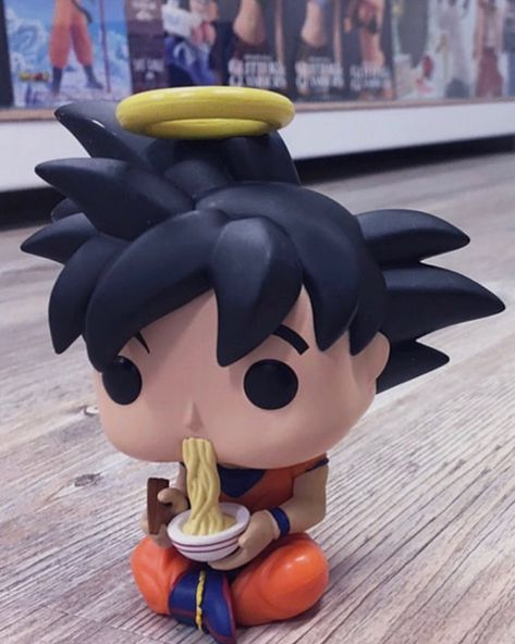 Credit @100_toy   #Funko #FunkoPop #DragonBallZ #DBZ #Goku Goku Eating, Goku Toys, Bebe Yoda, Eating Noodles, Funko Pop Collection, Pop Collection, Nerd Life, Pop Figures, Funko Pops