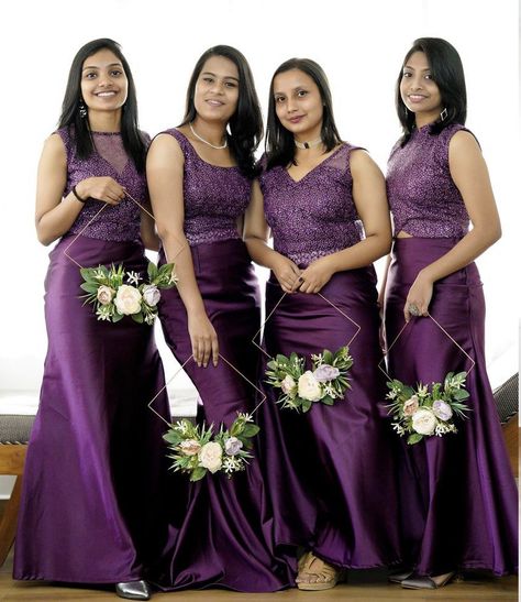 Christian Bridesmaid Dresses, Wooden Rooms, Brides Mate Dress, Bridal Maid Dress, Christian Wedding Dress, Gown Dress Party Wear, Patterned Bridesmaid Dresses, Prom Dress Couture, Bridesmaid Poses