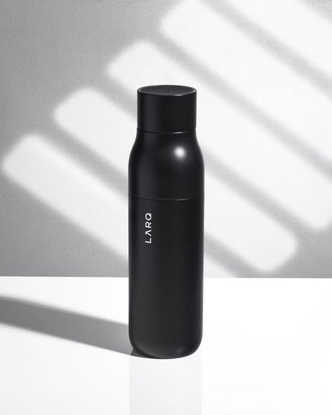 The LARQ Bottle PureVis™ features triple-wall vacuum insulation to keep water cold for up to 24 hours and hot for up to 12. Gifts For Men 2022, Water Bottels, Tumblr Photoshoot, Clean Water Bottles, Restaurant Identity, Trendy Water Bottles, الفن الرقمي, Digital Marketing Design, Best Water Bottle