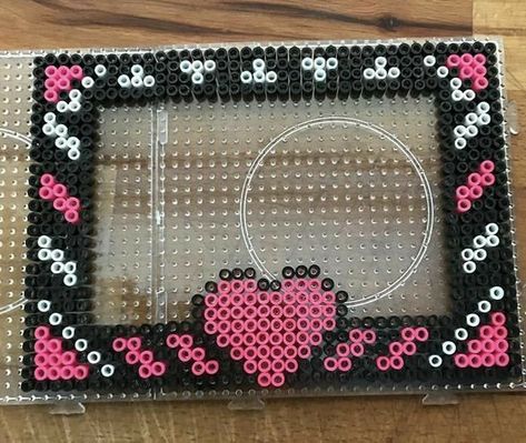 Word Perler Bead Patterns, Cool Things To Make With Perler Beads, Picture Frame Perler Beads, Perler Picture Frame, Perler Bead Frame Pattern, Perler Bead Picture Frames, Perler Bead Frame, Heart Perler Bead Patterns, Pearl Beads Ideas