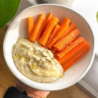 Veggie Diet, Healty Snacks, Deliciously Ella, Carrot Sticks, Healthy Food Menu, Lemon Salt, Healthy Food Inspiration, Food Motivation, Healthy Food Motivation