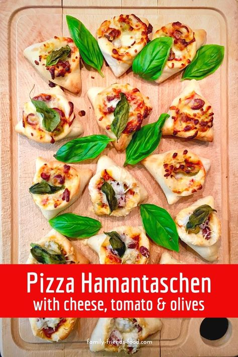 Chewy Pizza Crust, Hanukah Appetizers, Purim Recipe, Purim Party, Jewish Holiday Recipes, Kosher Cooking, Kosher Recipes, Sukkot, Delicious Pizza