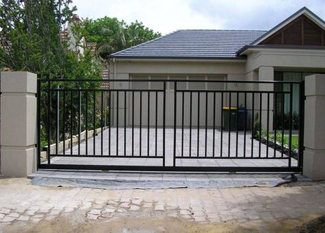 Entrance Gates Driveway, Wooden Gate Designs, Fence Gate Design, Grill Gate Design, Modern Gate, House Main Gates Design, House Fence Design, Steel Gate Design, Front Gate Design