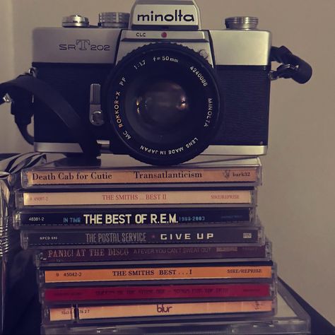 #cds #music #camera #film #minolta #vintage Old Film Camera, Digi Cam, Camera Film, Junior Year, Music Aesthetic, Vintage Camera, Film Camera, Room Inspiration, Cameras