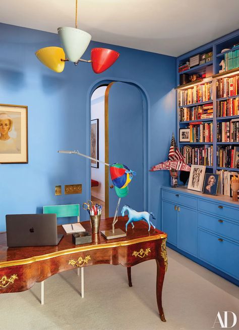 Derek Blasberg's Manhattan Pad Brings Youthful Style Uptown | Architectural Digest Studio In Casa, Ad Architectural Digest, Upper East Side Apartment, Manhattan Apartment, Nate Berkus, White Carpet, Farrow And Ball, Bette Davis, Hidden Door