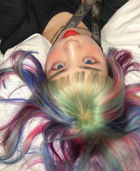 Aesthetic Balayage Hair, Asian Grunge, Aesthetic Balayage, Honey Ideas, Blonde Ideas, Sup Girl, Color Streaks, Light Aesthetic, Colour Hair