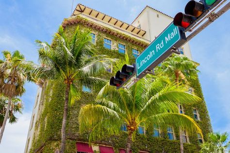 Road Beautification, Florida Keys Road Trip, Travel Florida, Lincoln Road, Miami Vacation, Parking Tickets, South Beach Miami, Florida Travel, Concert Hall