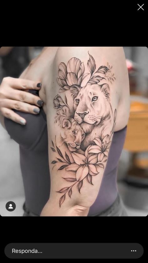 Mutterschaft Tattoos, Motherhood Tattoos, Cool Shoulder Tattoos, Feminine Tattoo Sleeves, Petit Tattoo, Mom Tattoo Designs, Mommy Tattoos, Muster Tattoos, Mother Tattoos