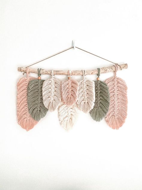 Macrame Leaf Wall Hanging, Leaf Wall Hanging, Macrame Feather Wall Hanging, Pink Macrame, Macrame Leaf, Wall Hanging Nursery, Feather Wall Hanging, Small Macrame, Feather Wall