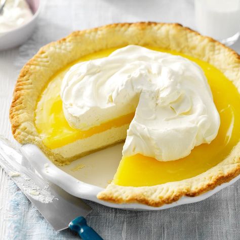 Lemon Supreme Pie Lemon Supreme Pie Recipe, Lemon Supreme Pie, Delicious Lemon Desserts, Lemon Pie Recipe, Lemon Cakes, Xmas Desserts, Coconut Dessert, Cake Pie, Brownie Desserts