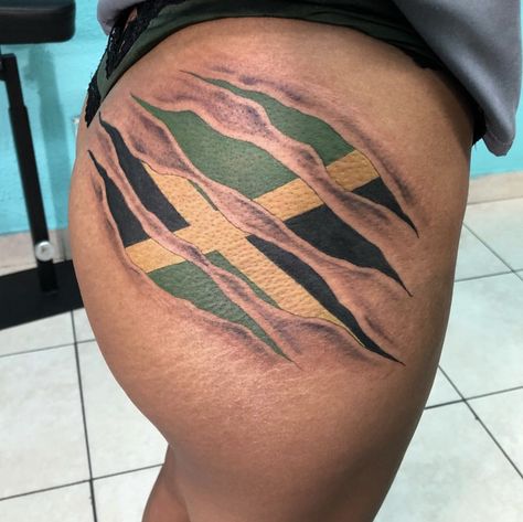 Jamaican flag tattoo Jamaican Tattoos, Rasta Tattoo, Stammestattoo Designs, Tattoos Finger, Jamaican Colors, Gay Tattoo, Tattoos Meaningful, African Tattoo, Jamaican Flag