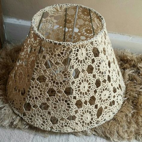 Crochet Lampshade, Crochet Lamp, Doily Art, Doilies Crafts, Crochet Cushion, Crochet Cushion Cover, Cushion Cover Designs, Crochet Curtains, Crochet Home Decor