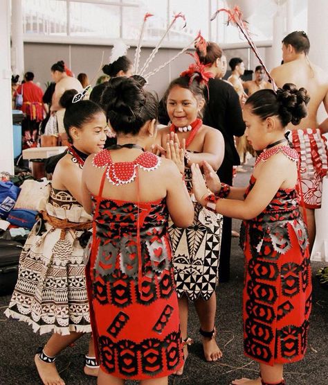 Tongan Tonga Aesthetic, Teunga Tauolunga, Tongan Clothing, Tongan Language, Pasifika Art, Tongan Culture, Tonga Island, Samoan Designs, Polynesian People