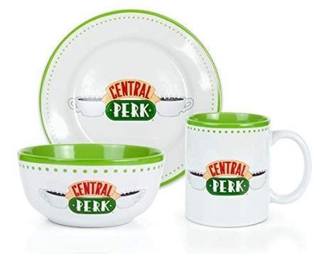 Friends Gang, Art Syllabus, Friends Central Perk Coffee, Friend House, Friends Decor, Friends Room, Friends Kitchen, Friends Tv Show Gifts, Central Perk Logo