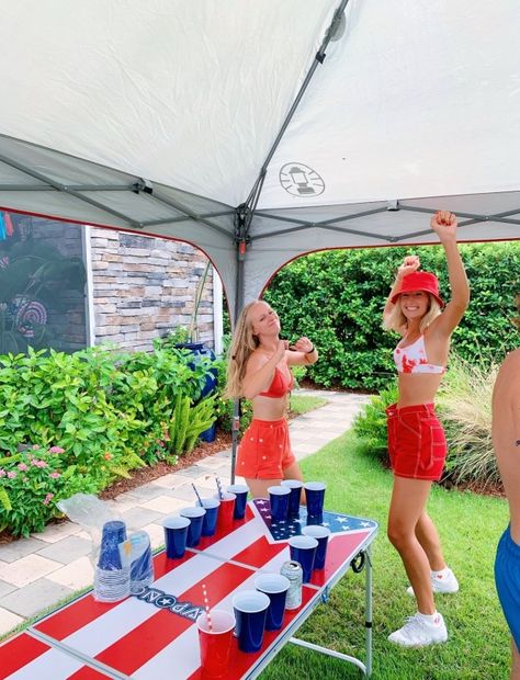 Fourth Of July Pics, 4th Of July Pics, Usa Party, Pool Party Outfits, Fits Aesthetic, Preppy Girl, 4th Of July Celebration, Summer Goals, Summer Plans