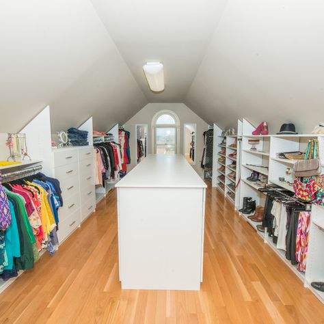 Attic Closet - Photos & Ideas | Houzz Attic Walk In Closet Slanted Ceiling, Slanted Closet Ideas, Attic Closet Ideas Angled Ceilings, Closet With Slanted Ceiling, Loft Conversion Dressing Room, Sloped Ceiling Closet, Attic Closet Ideas, Attic Master Suite, Closet Pictures