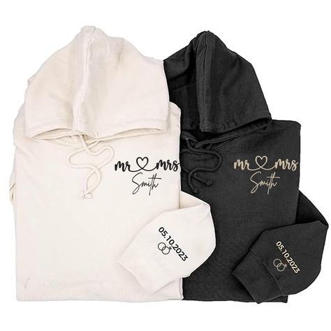 Hoodies For Boyfriend, Hoodies For Couples, Matching Hoodies For Couples, Make Your Own Shirt, Matching Hoodies, Basic Wear, Matching Sweatshirts, Pretty Shirts, Couples Hoodies