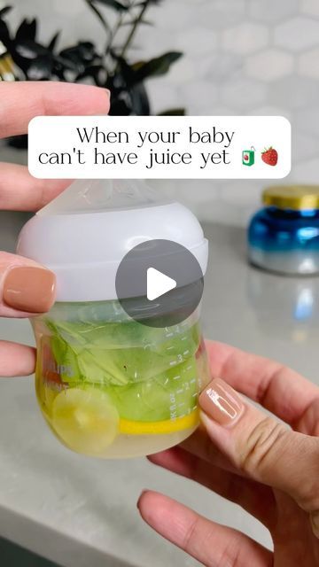 Moni Pena on Instagram: "If you baby cant have juice yet #momhacks #momhack #fruitjuice #flavoredwater #kids #baby #toddler #moms #dads #parents #momtok #lifehacks #momtricks #momtipsandtricks" Baby Juice Recipes, Mucus In Stool, Fruit Water Bottle, Pregnancy Preparation, 11 Month Old Baby, Hydrating Foods, 9 Month Old Baby, Homemade Juice, Baby Fruit