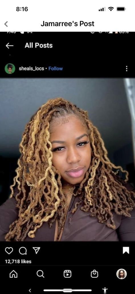 Ruby Red Locs, Blonde Highlights On Locs, Bridal Locs, Locs Color Ideas Black Women, Loc Colors, Blonde Locs, Headwrap Styles, Brown With Blonde, Blonde Dreads