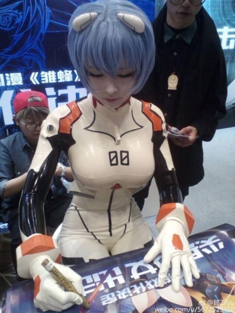 Rei Ayanami (from Evangelion) (x-post /r/cosplaygirls) - Imgur Rei Ayanami Cosplay, Evangelion Cosplay, Latex Cosplay, Epic Cosplay, Rei Ayanami, Mia 3, Poses References, Amazing Cosplay, Cute Cosplay