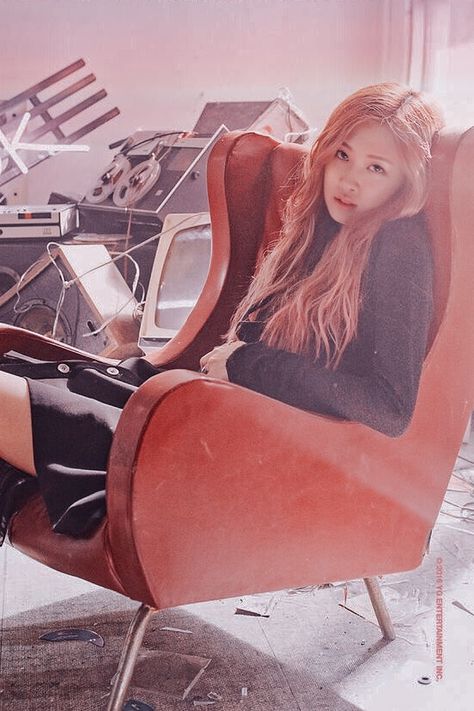 Blackpink Stay Wallpaper, Stay Wallpaper, Rosé Stay, Rosie Posie, Rose Blackpink, Rose Park, Park Chaeyoung, Rosé Blackpink, Photography Ideas