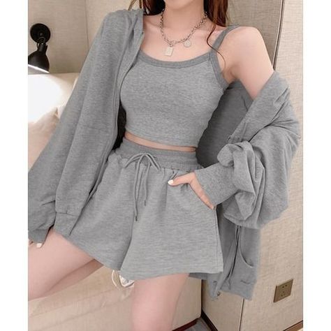 Summer Sleepwear, Vest Fashion, Mode Inspo, Fashion Mode, Casual Style Outfits, Teen Fashion, Set Dress, بلاك بينك, Outfit Sets