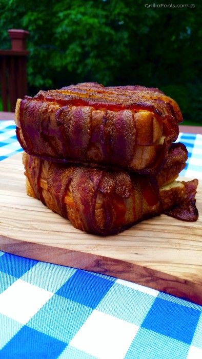 Bacon Grilled Cheese, Soup Dumplings, Fingerfood Party, Grilled Cheese Recipes, Burgers Sandwiches, Smoked Food Recipes, Grilled Cheese Sandwich, Smoked Bacon, Bacon Recipes