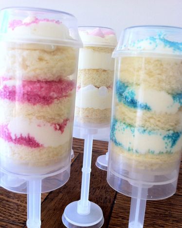 Cake Push Pops Ideas, Cake Pop Shooters, Push Pop Ideas, Pushpop Cake, Cake Push Pops How To Make, Push Cake Pops, Push Pop Cake Pops, Pushpop Ideas, Push Up Cakes