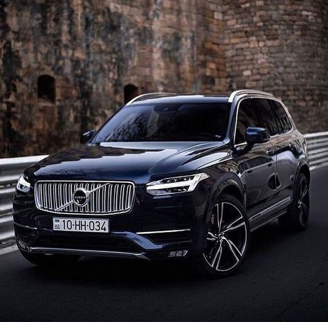 2023 Volvo Xc90, Xc90 Volvo, Volvo Suv, Mens Outdoor Fashion, Dream Cars Lamborghini, Volvo Xc, Mens Luxury Lifestyle, Best Suv, Volvo Cars